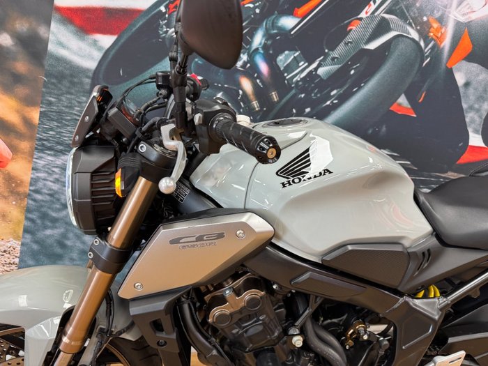 2021 Honda CB650R GREY