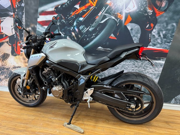 2021 Honda CB650R GREY