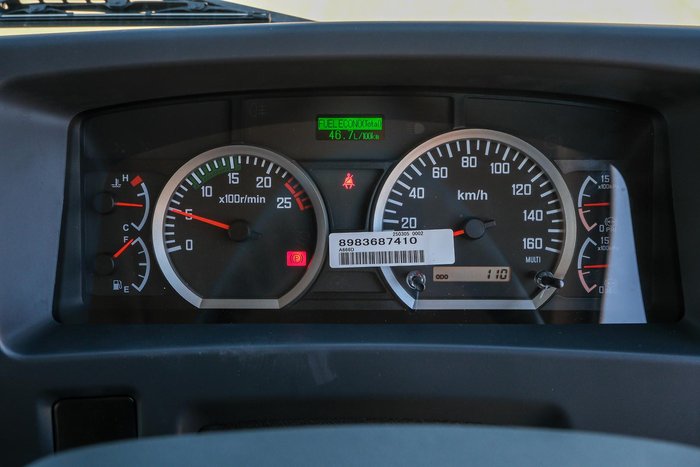 2025 Isuzu F Series FYJ300-350 White