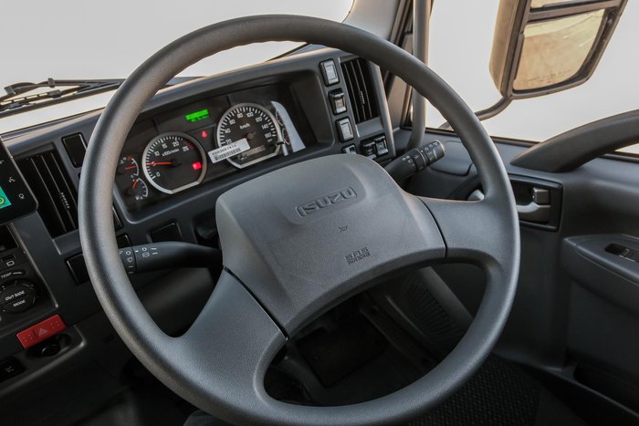 2025 Isuzu F Series FYJ300-350 White