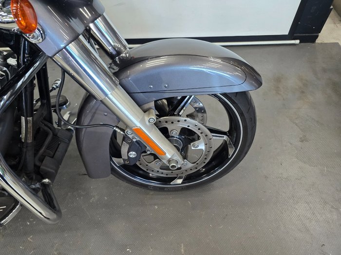 2015 Harley-davidson STREET GLIDE SPECIAL GREY