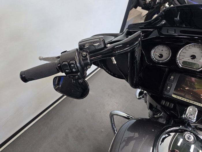 2015 Harley-davidson STREET GLIDE SPECIAL GREY
