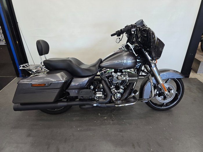 2015 Harley-davidson STREET GLIDE SPECIAL GREY