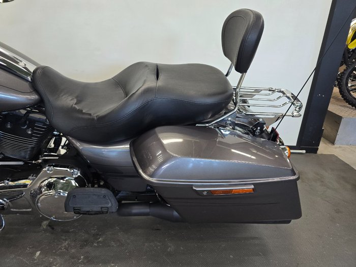 2015 Harley-davidson STREET GLIDE SPECIAL GREY
