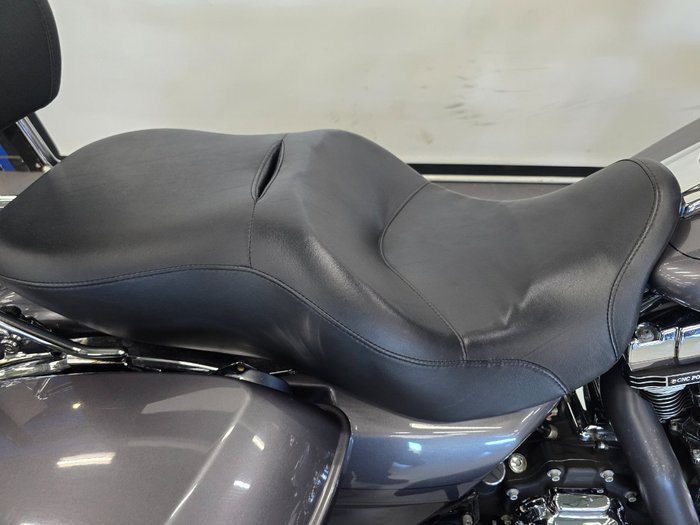 2015 Harley-davidson STREET GLIDE SPECIAL GREY