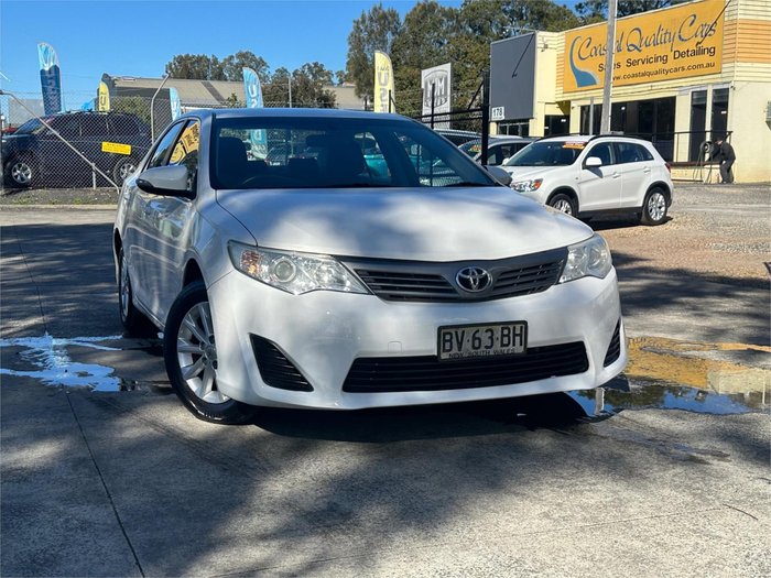 2013 TOYOTA CAMRY