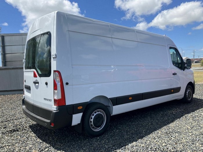 2025 Renault Master Pro LWB FWD (110kW) L3H2