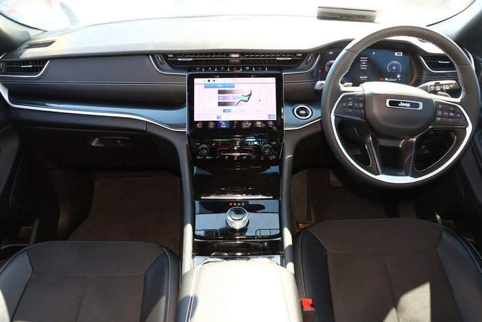 2023 Jeep Grand Cherokee Night Eagle