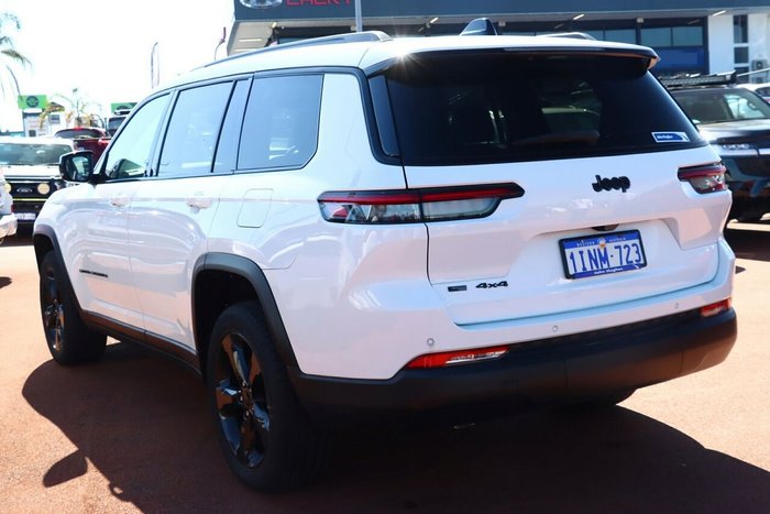 2023 Jeep Grand Cherokee Night Eagle