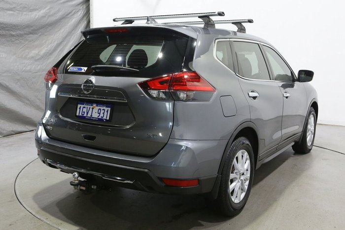2019 Nissan X-TRAIL ST