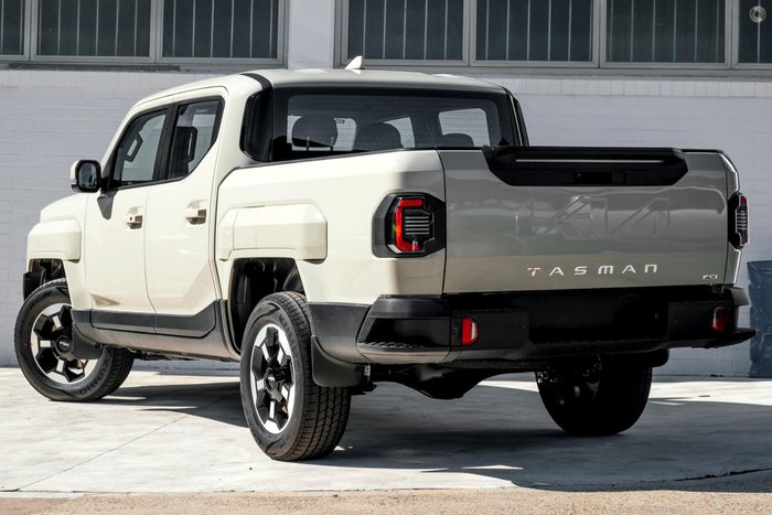 2025 Kia Tasman SX+ TK MY26 4X4 Dual Range Tan Beige