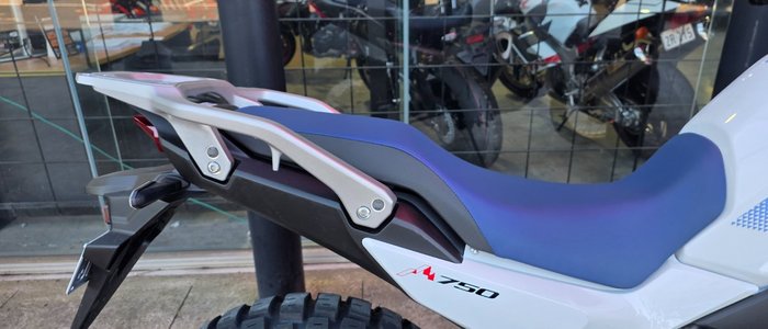 2023 Honda XL750 TRANSALP WHITE