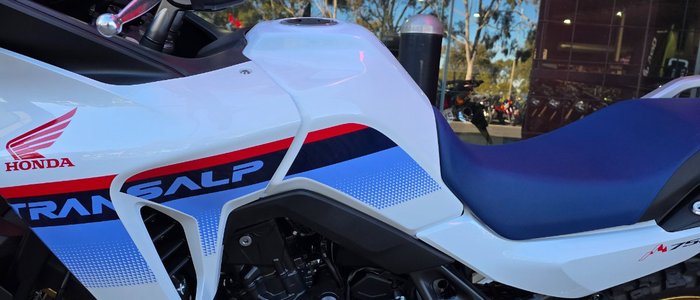 2023 Honda XL750 TRANSALP WHITE