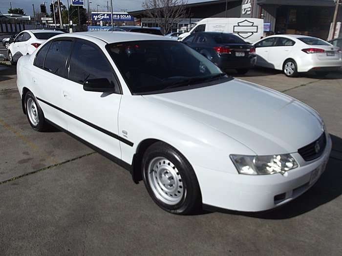 2003 Holden Commodore Executive VY II Heron White