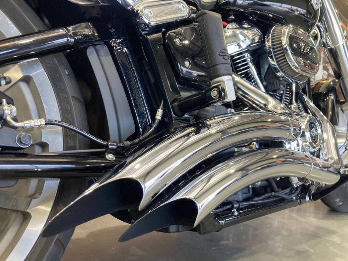 2021 Harley-Davidson Fat Boy 114 (FLFBS) Softail Black