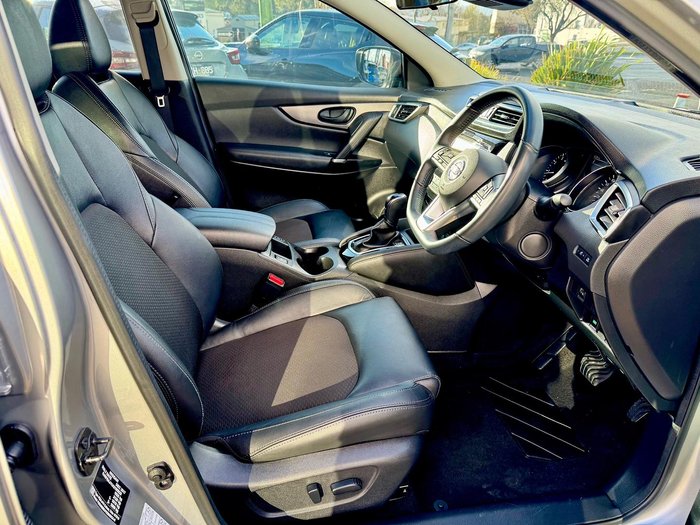 2017 Nissan QASHQAI ST-L J11 Series 2 Platinum