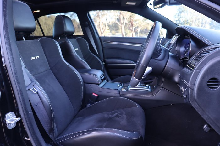 2021 Chrysler 300 SRT