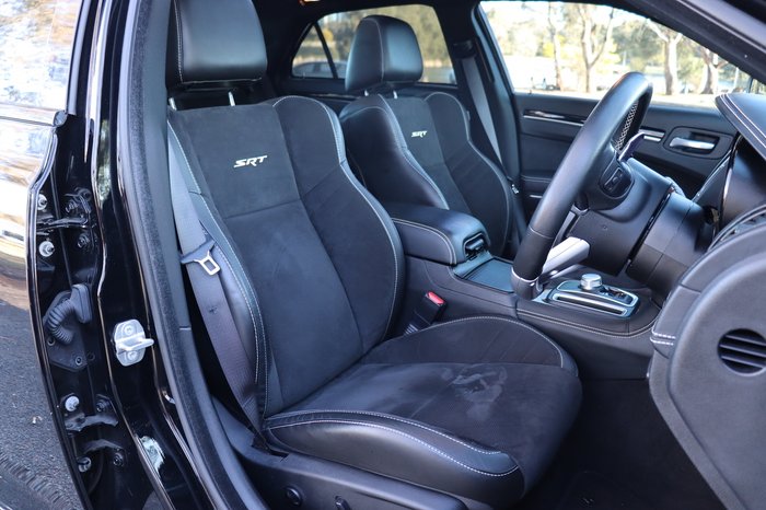 2021 Chrysler 300 SRT