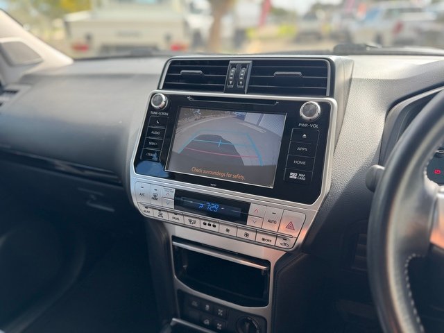 2020 TOYOTA LANDCRUISER PRADO
