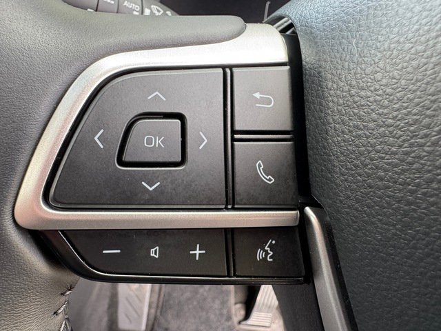 2024 TOYOTA KLUGER