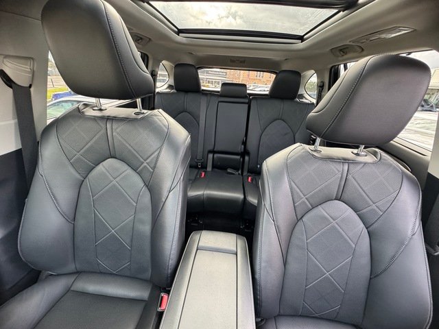 2024 TOYOTA KLUGER