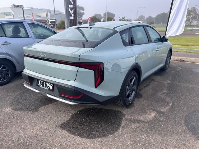 2024 KIA K4