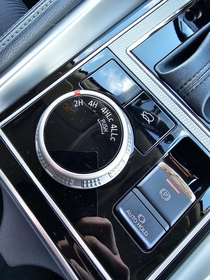 2024 Mitsubishi Pajero Sport GLS