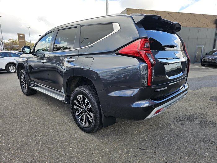 2024 Mitsubishi Pajero Sport GLS