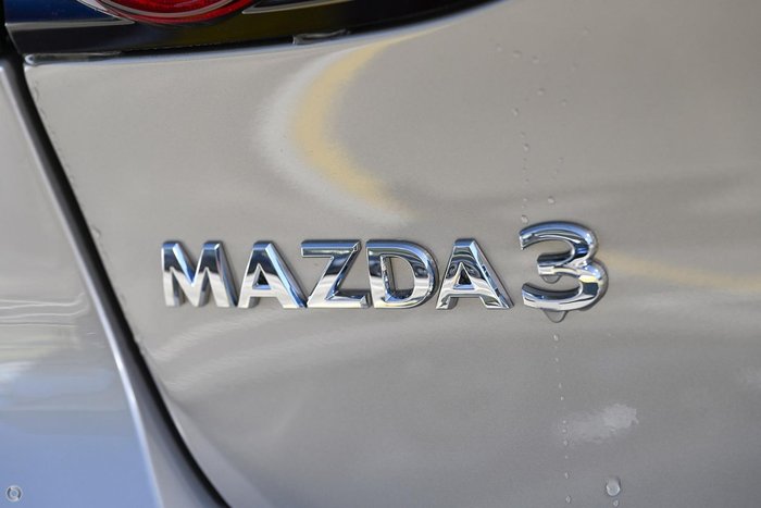 2025 Mazda 3 G20 Evolve
