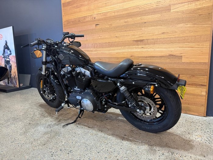 2015 Harley-davidson XL1200C 1200 CUSTOM Black