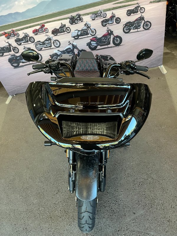 2024 Harley-davidson FLTRXSTSE CVO RD GLIDE ST 121 RAVEN METALLIC