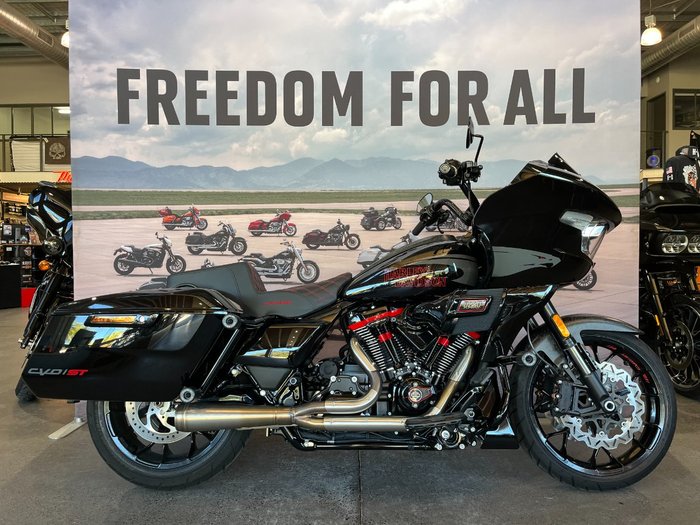 2024 Harley-davidson FLTRXSTSE CVO RD GLIDE ST 121 RAVEN METALLIC