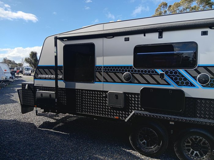 2025 Red Centre Kimberley 21 Type B (was $121,990 now $116,990)