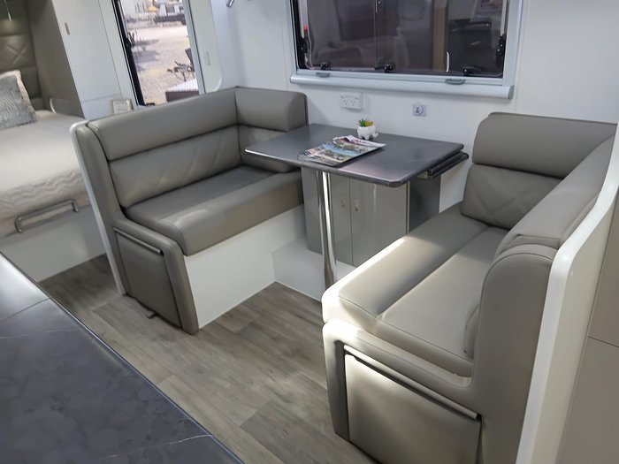 2025 Red Centre Kimberley 21 Type B (was $121,990 now $116,990)