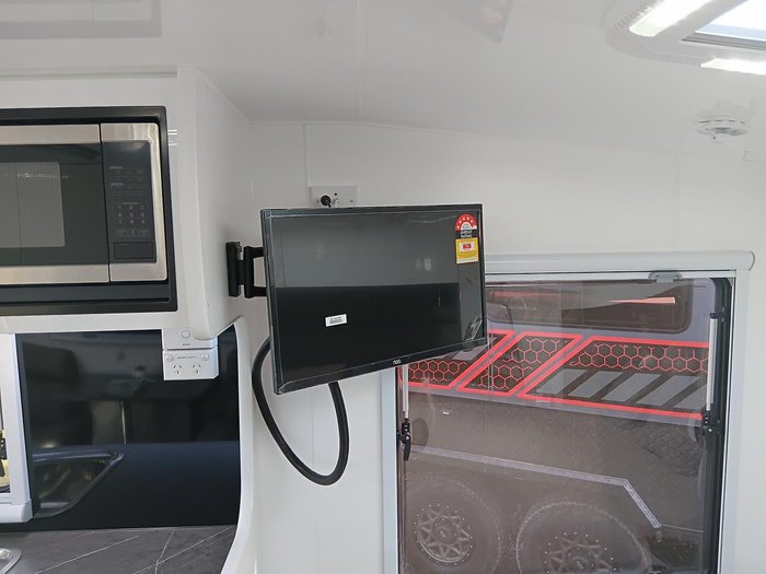 2025 Red Centre Kimberley 21 Type B (was $121,990 now $113,990)