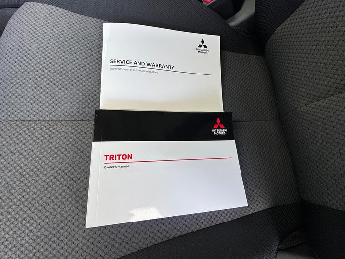2024 Mitsubishi Triton GLX