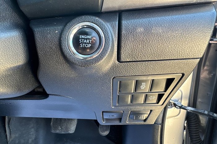 2018 Toyota Hilux SR5