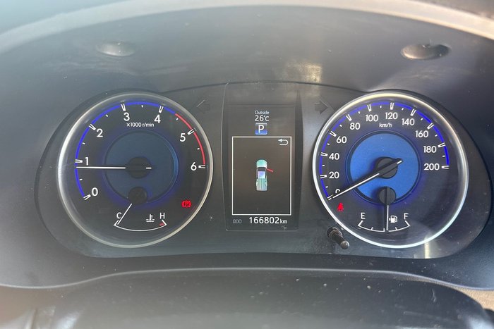 2018 Toyota Hilux SR5