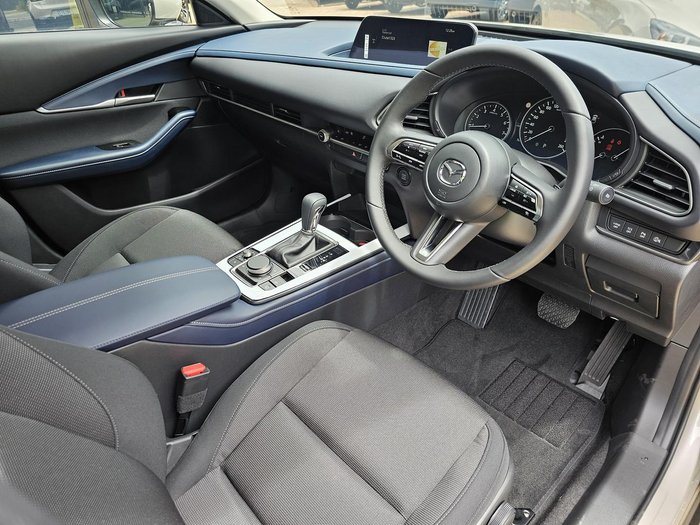 2025 Mazda CX-30 G20 Evolve
