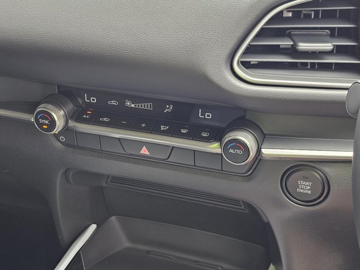 2025 Mazda CX-30 G20 Evolve