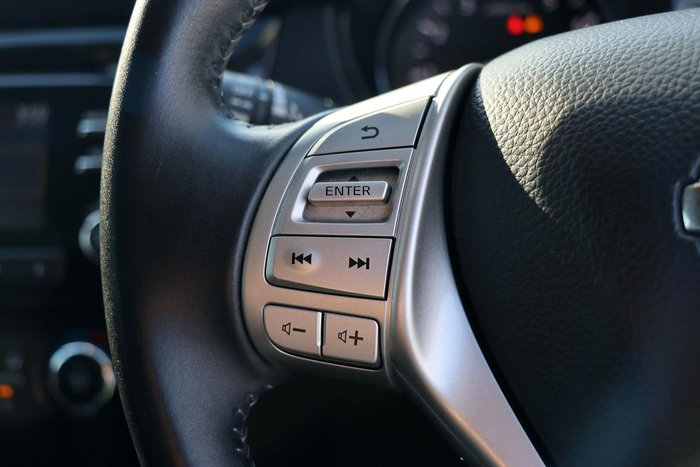 2015 Nissan QASHQAI ST J11 Ivory Pearl