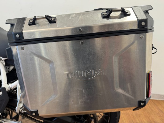2023 Triumph TIGER 900 RALLY GREEN
