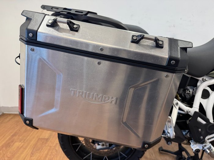 2023 Triumph TIGER 900 RALLY GREEN
