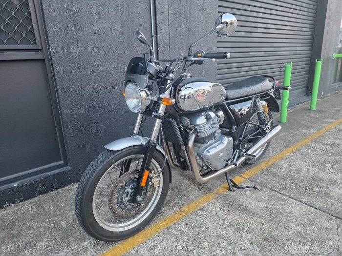 2019 Royal Enfield INTERCEPTOR 650 CHROME beige
