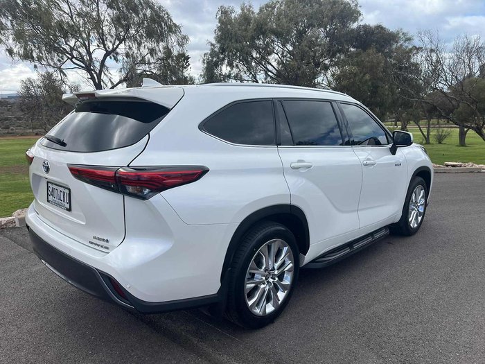 2021 Toyota Kluger Grande