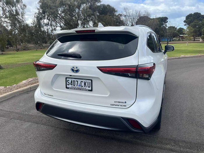 2021 Toyota Kluger Grande