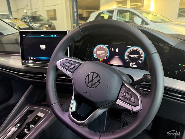 2025 Volkswagen Golf 110TSI Life