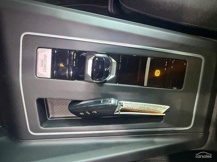 2025 Volkswagen Golf 110TSI Life