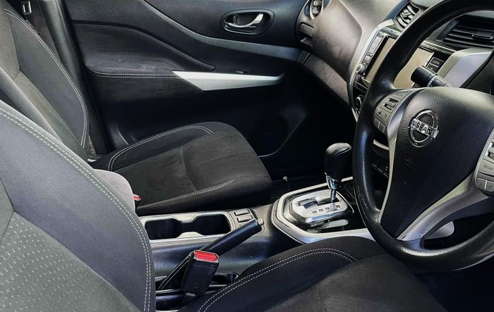 2021 Nissan Navara ST