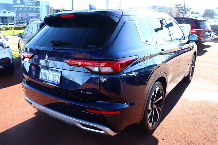 2021 Mitsubishi Outlander Exceed